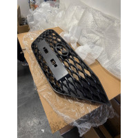 Решетка радиатора верхняя на Hyundai Accent / Solaris 2020-2024 гг. в Алматы и Астане 